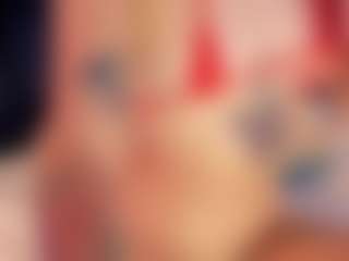 Live cam show with Hanna-Red - Small Tits on SpunkLive