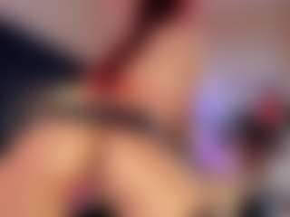 Hanna-Red's Live Sex Cam Show