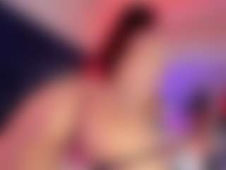 Hanna-Red's Live Sex Cam Show