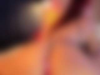 Live cam show with Hanna-Red - Skinny on slutload