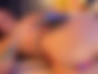 Hanna-Red's Live Sex Cam Show