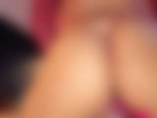Live cam show with Hanna-Red - Latina on Camsoda | colombia