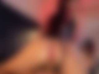 Live cam show with Hanna-Red - Red Hair Young Adult on Hubzter Live