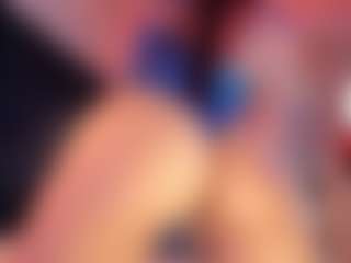 Hanna-Red's Live Sex Cam Show