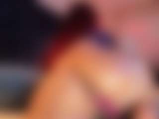 Hanna-Red's Live Sex Cam Show