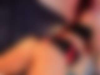 Hanna-Red's Live Sex Cam Show