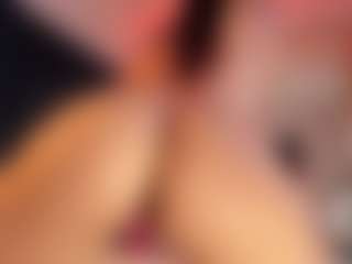 Hanna-Red's Live Sex Cam Show