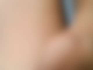 Live cam show with latin hottie - Lesbian on AdultVida.com