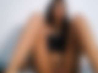 Live cam show with latin hottie - Squirt on madthumbs