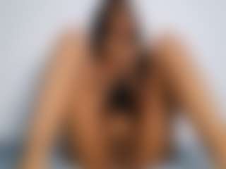 Live cam show with latin hottie - Small Ass on iamadamtest123.com