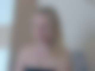 Servallinya's Live Sex Cam Show