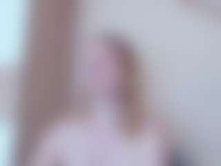 Live cam show with Servallinya - Wet on Dolls Live