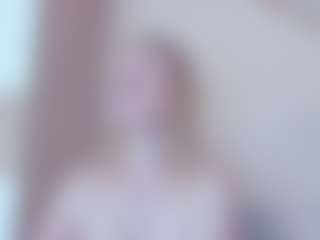 Live cam show with Servallinya - Bedroom MILF on nudelive.tv