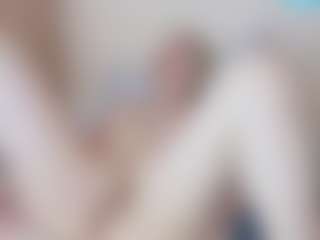 Servallinya MILF webcam performer live streaming