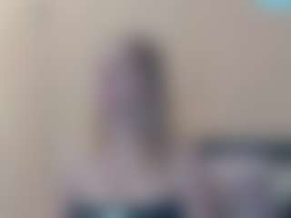 Servallinya's Live Sex Cam Show