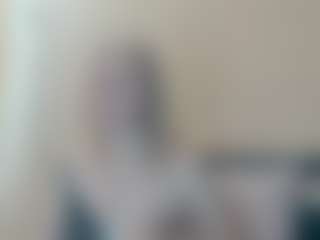 Live cam show with Servallinya - Gamer Mature on parknlotfishbdy