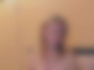 Live cam show with Servallinya - Spank Curvy on Camsoda