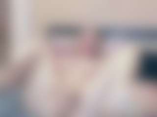 Live cam show with Servallinya - Tease MILF on Mixed Magazine Live