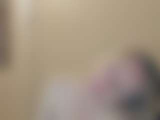 Live cam show with Servallinya - Shaved Pussy on CSO-WL