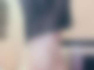 Siaran langsung penampil webcam MILF Servallinya