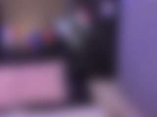 Live cam show with Sofiia-Rubb - Cute on Uber Horny
