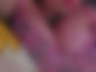 Live cam show with Sofiia-Rubb - Cum In Pussy on Uber Horny