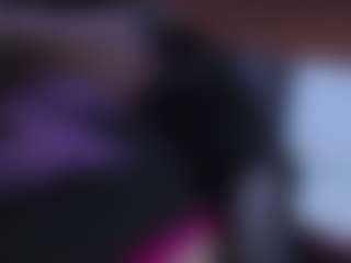 Spettacolo in cam dal vivo con Sofiia-Rubb - Sexy su Camsoda