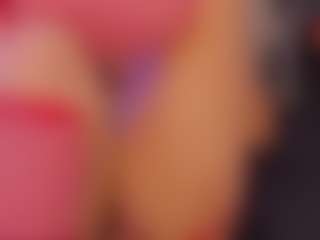 Live cam show with Sofiia-Rubb - Oil on Camsoda