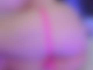 Live cam show with Sofiia-Rubb - Double Penetration on camgirlchat.live