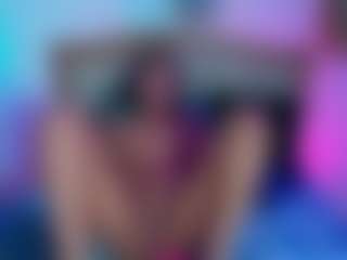 Live cam show with kinkysweett - Bikini on UwU Esports