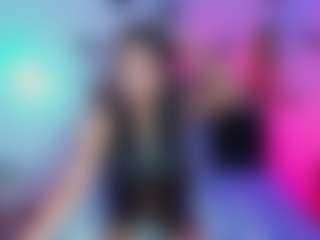 Live cam show with kinkysweett - Oil on nudelive.tv