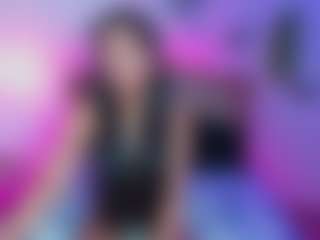 Live cam show with kinkysweett - Bikini on Soda Cam