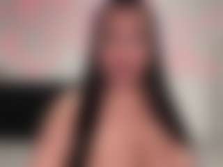 Live cam show with Ruby James - Brown Eyes on Camsoda
