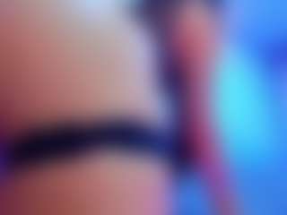 Niki-White's Live Sex Cam Show