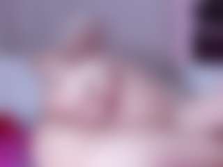 Live cam show with emilyhick - BBW on fuklive.com