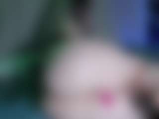 Live cam show with emilyhick - Glasses on crypto-cams