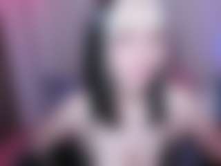 Live cam show with emilyhick - Teen (18+) on livesuperchat.net