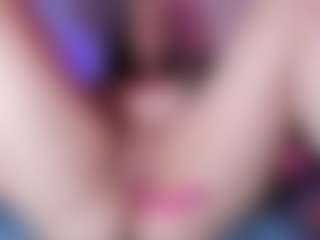 emilyhick's Live Sex Cam Show
