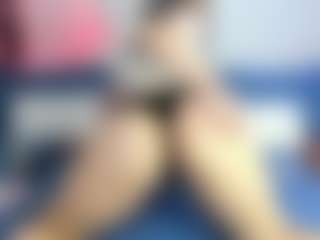 emilyhick's Live Sex Cam Show