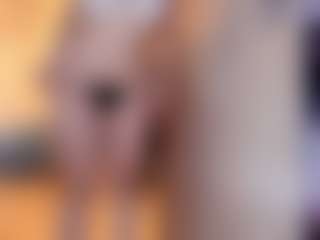 emilyhick's Live Sex Cam Show