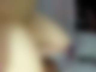 emilyhick's Live Sex Cam Show