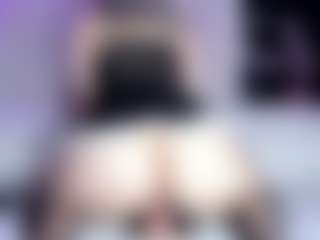 emilyhick's Live Sex Cam Show