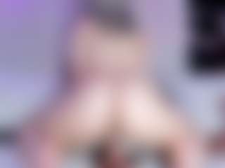 emilyhick's Live Sex Cam Show