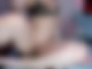 Live cam show with emilyhick - Brown Eyes Curvy on madthumbs