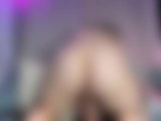 emilyhick's Live Sex Cam Show
