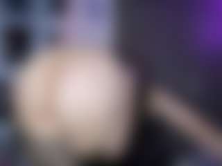 emilyhick's Live Sex Cam Show