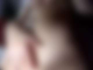 Live cam show with emilyhick - Squirt on x69.live