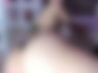 emilyhick's Live Sex Cam Show