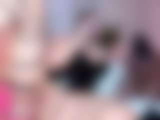 Live cam show with Megan - Oil on livesuperchat.net