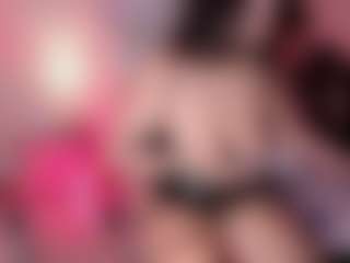 Live cam show with Megan - Sexwebcam Curvy on Dare Cams